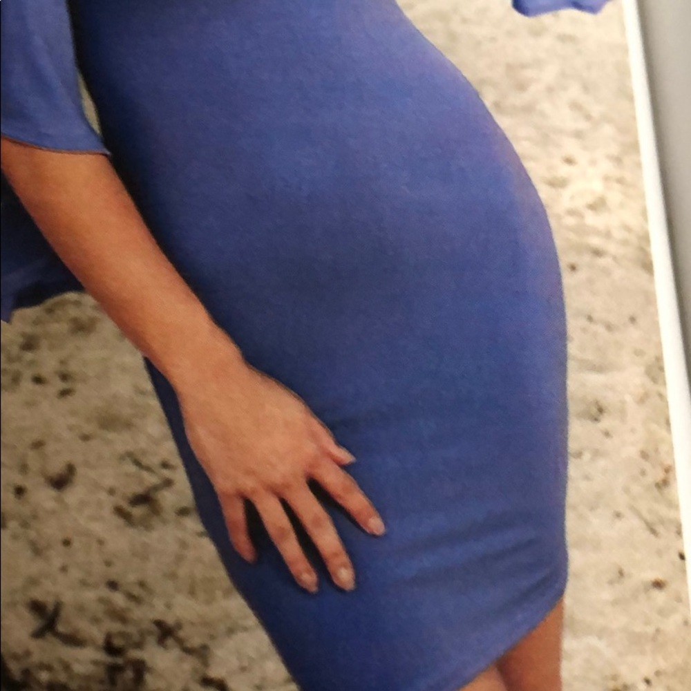 Dress - Picture 2 of 3